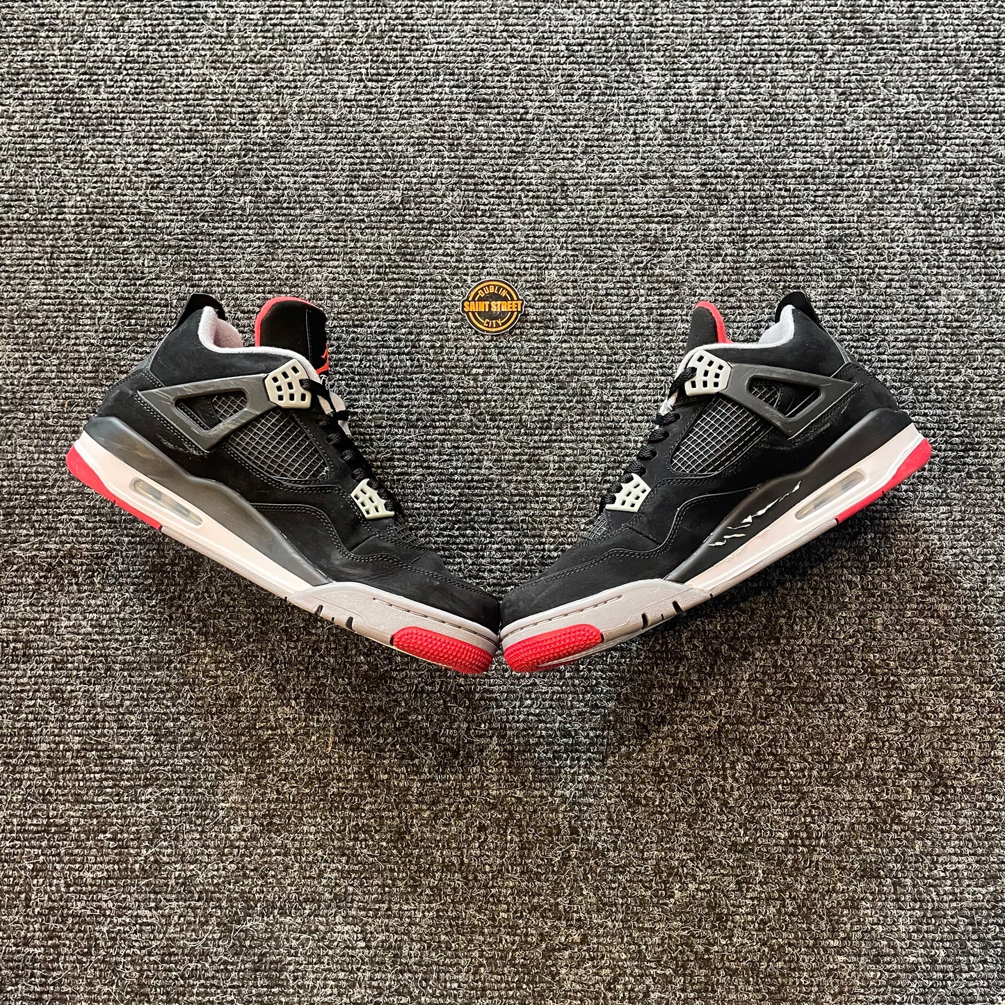 Air Jordan 4 'Bred' (2012)