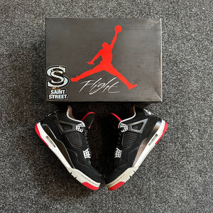 Air Jordan 4 'Bred'