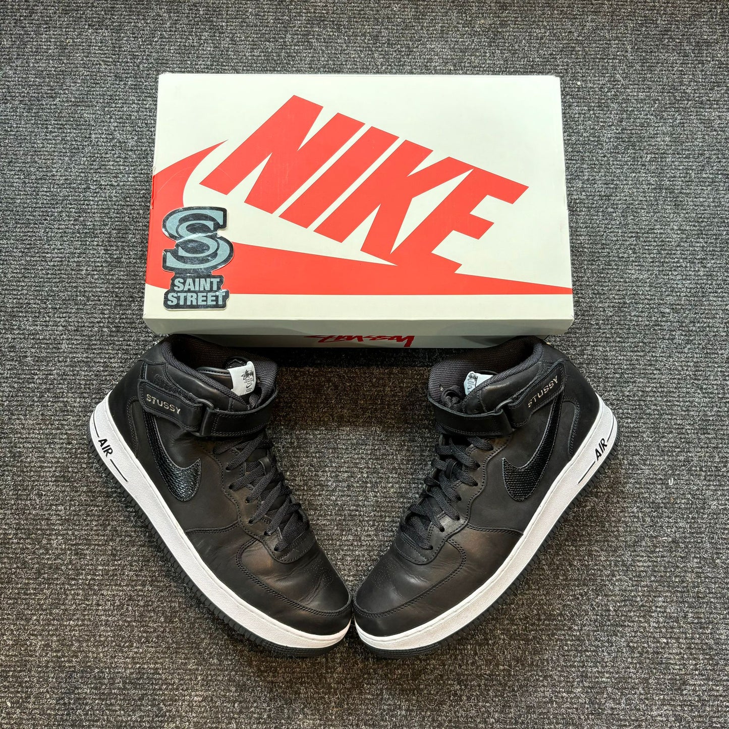 Nike X Stussy Air Force 1 Mid 'Black'