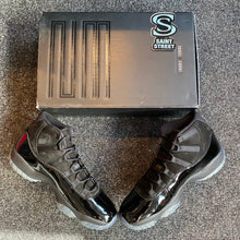 Load image into Gallery viewer, Jordan 11 ‘Cap and Gown’
