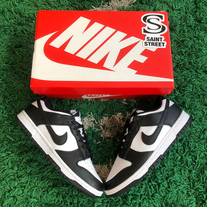 Nike Dunk Low 'Panda' (W)