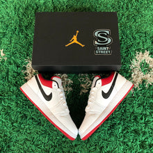 Load image into Gallery viewer, Air Jordan 1 Low &#39;University Red/White/Black&#39;
