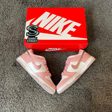 Load image into Gallery viewer, Nike Dunk Low &#39;Pink Velvet&#39; (GS)
