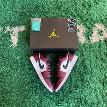 Load image into Gallery viewer, Air Jordan 1 Low &#39; Dark Beetroot Roma Green’
