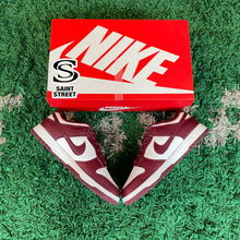 Load image into Gallery viewer, Nike Dunk Low &#39;Bordeaux&#39; (W)
