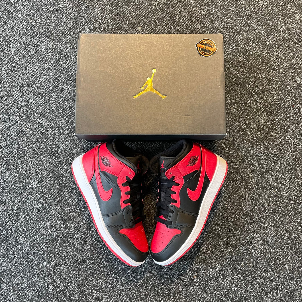 Air Jordan 1 Mid 'Bred' (GS)