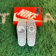 Load image into Gallery viewer, Nike Air Max 90 &#39;Garage &amp; Grime&#39;
