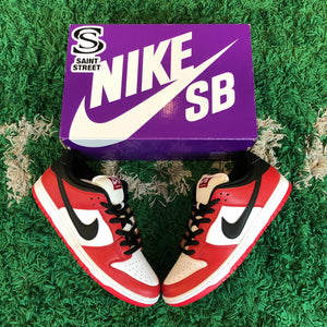 Nike SB Dunk Low 'J-Pack Chicago'