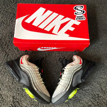 Load image into Gallery viewer, Nike Air Max &#39;ZM950&#39; Neon
