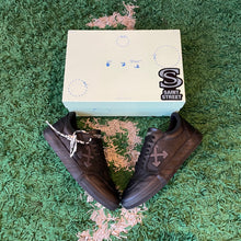 Load image into Gallery viewer, Off White Vulc Sneaker
