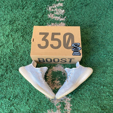 Load image into Gallery viewer, Adidas X Yeezy Boost 350 V2 &#39;Cloud White&#39;
