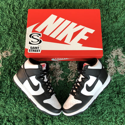 Nike Dunk High 'Panda'