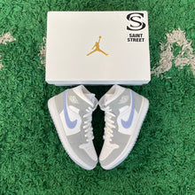 Load image into Gallery viewer, Air Jordan 1 Mid &#39;Wolf Grey / Aluminum&#39; (W)
