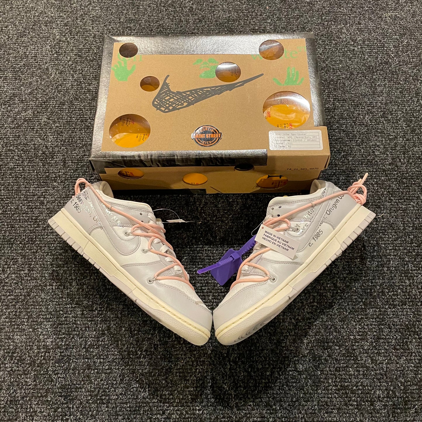 Nike X Off White Dunk Low 'Lot 24'