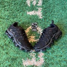 Load image into Gallery viewer, Nike Air Vapormax &#39;Triple Black&#39;
