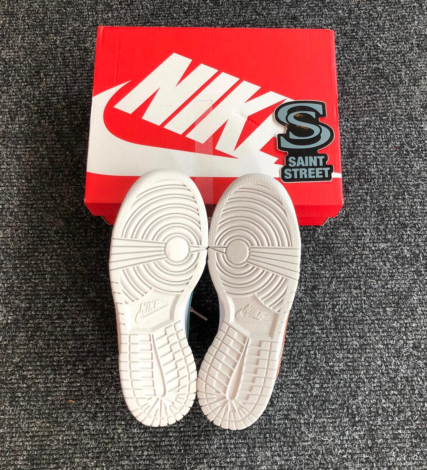 Nike tropical twist hot sale