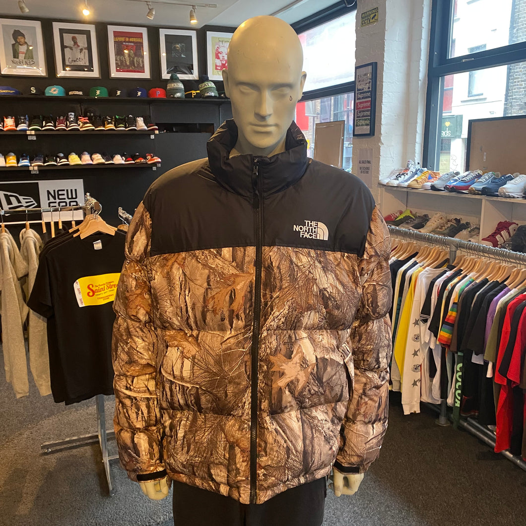 TNF Nuptse Jacket Real Tree