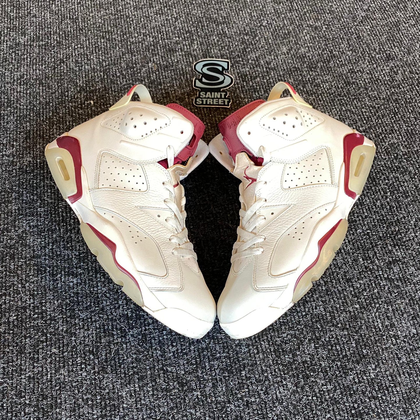 Air Jordan 6 'Maroon'