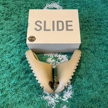 Load image into Gallery viewer, Yeezy Slide &#39;Ochre&#39;

