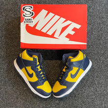 Load image into Gallery viewer, Nike Dunk High &#39;Michigan&#39;
