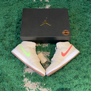 Air Jordan 1 Mid 'Fleece Pearl' (GS)
