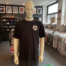 Load image into Gallery viewer, Palace &#39;Wax Label&#39; Tee

