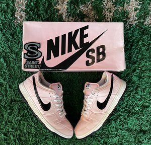 Nike SB Dunk Low 'Pink Box' (Online only)