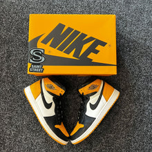 Load image into Gallery viewer, Air Jordan 1 High &#39;Taxi&#39;
