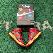 Load image into Gallery viewer, Nike Dunk High &#39;1985&#39; Red Acid
