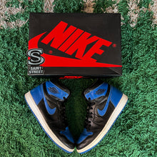 Load image into Gallery viewer, Air Jordan 1 High &#39;Royal&#39;
