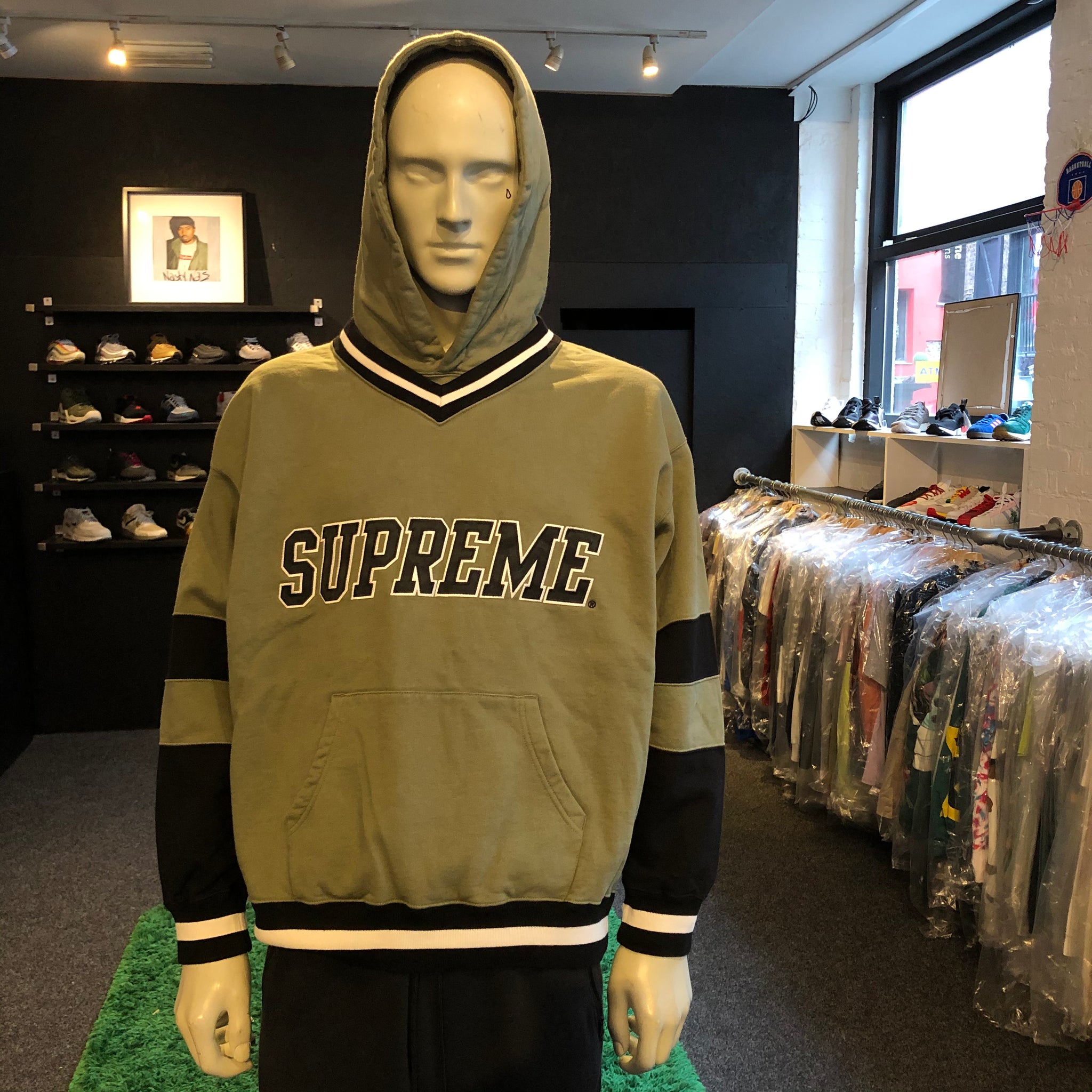 supreme hockey sweatshirt