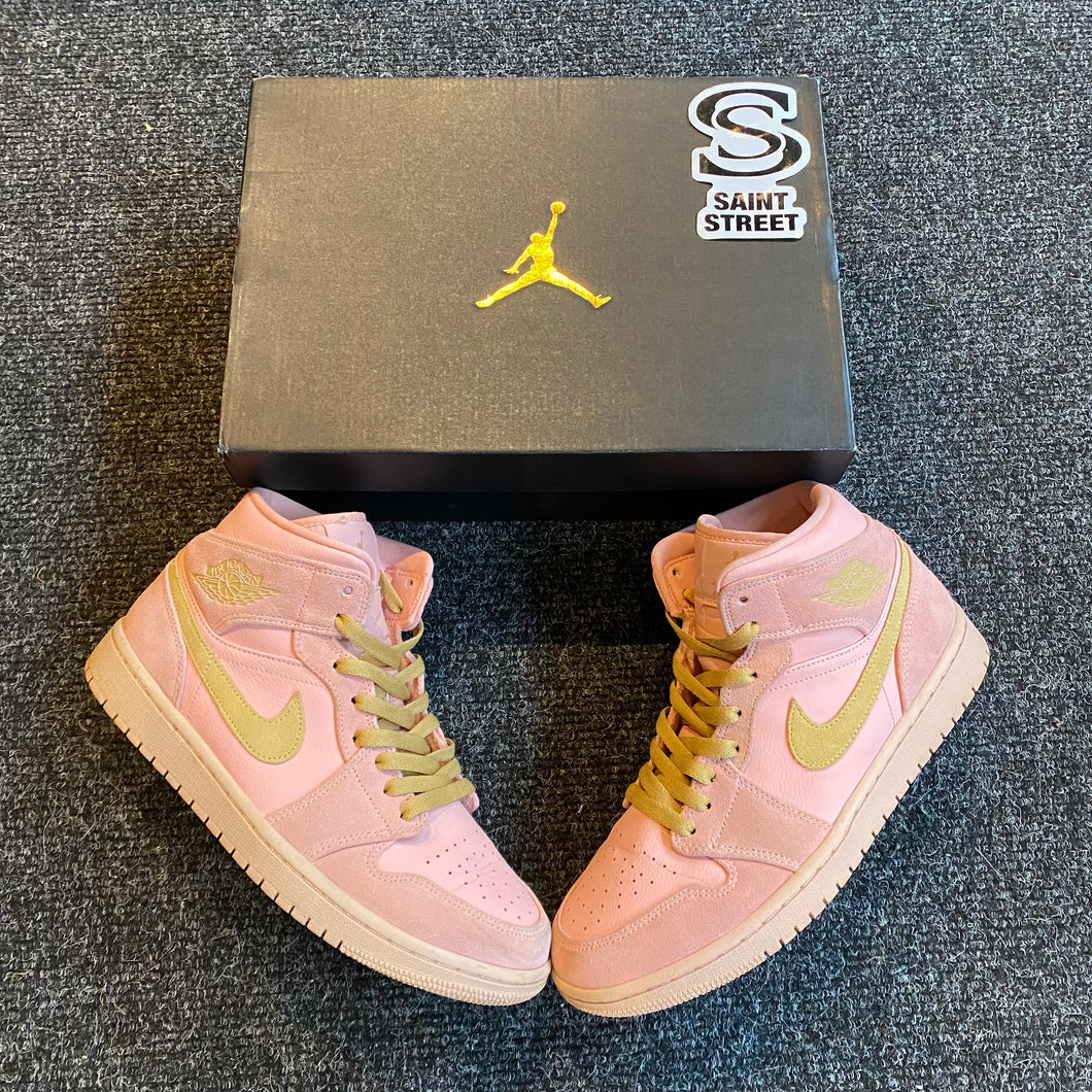 Air Jordan 1 Mid 'Coral Gold'