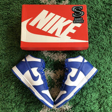 Load image into Gallery viewer, Nike Dunk High Retro &#39;Game Royal&#39;
