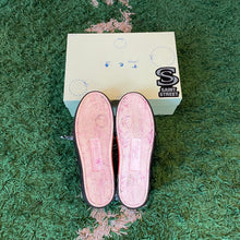 Load image into Gallery viewer, Off White Vulc Sneaker
