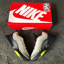 Load image into Gallery viewer, Nike Air Max &#39;ZM950&#39; Neon
