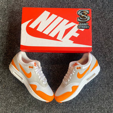 Load image into Gallery viewer, Nike Air Max 1 &#39;Magma&#39;
