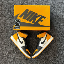 Load image into Gallery viewer, Air Jordan 1 High &#39;Taxi&#39;
