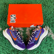 Load image into Gallery viewer, Nike X Sacai Vaporwaffle &#39;Dark Iris&#39;
