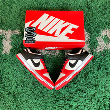 Load image into Gallery viewer, Nike Dunk Low EMB &#39;Chicago&#39;
