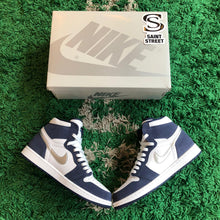 Load image into Gallery viewer, Air Jordan 1 High &#39;Midnight Navy&#39;
