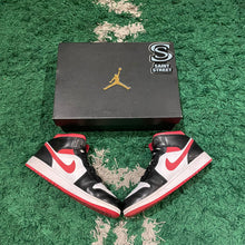 Load image into Gallery viewer, Jordan 1 Mid &#39;Gym Red&#39; (GS)

