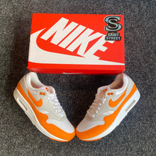 Load image into Gallery viewer, Nike Air Max 1 &#39;Magma&#39;
