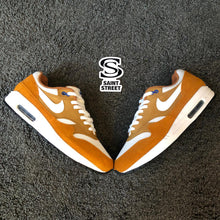 Load image into Gallery viewer, Nike Air Max 1 &#39;Curry&#39;
