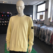 Load image into Gallery viewer, Stone Island Crew
