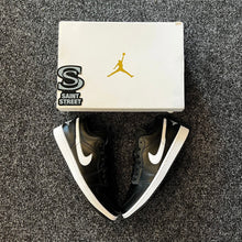 Load image into Gallery viewer, Air Jordan 1 Low &#39;Black/White&#39;
