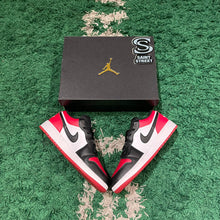 Load image into Gallery viewer, Air Jordan 1 Low &#39;Bred Toe&#39; (GS)
