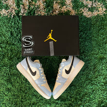 Load image into Gallery viewer, Jordan 1 Low &#39;Ice Blue&#39; (GS)
