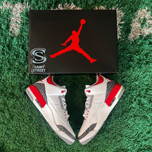 Load image into Gallery viewer, Air Jordan 3 &#39;Fire Red&#39;
