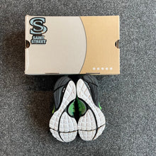 Load image into Gallery viewer, Nike Air Presto &#39;Naija&#39; (Online only)
