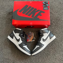 Load image into Gallery viewer, Air Jordan 1 High 85 &#39;Black/White&#39;
